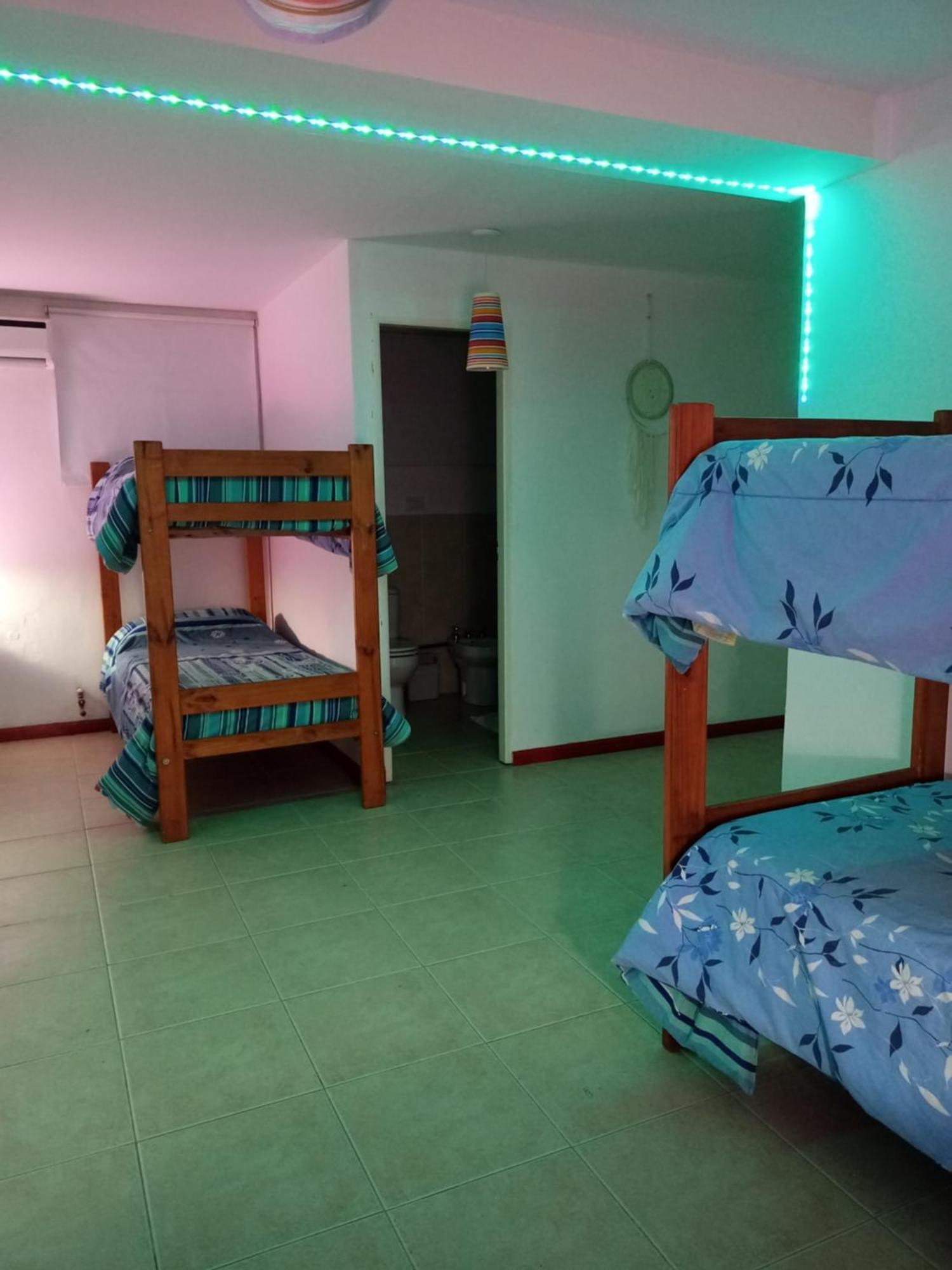 Hotel Complejo Aloha Puerto Pirámides Habitación foto